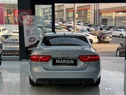 جاكوار XE